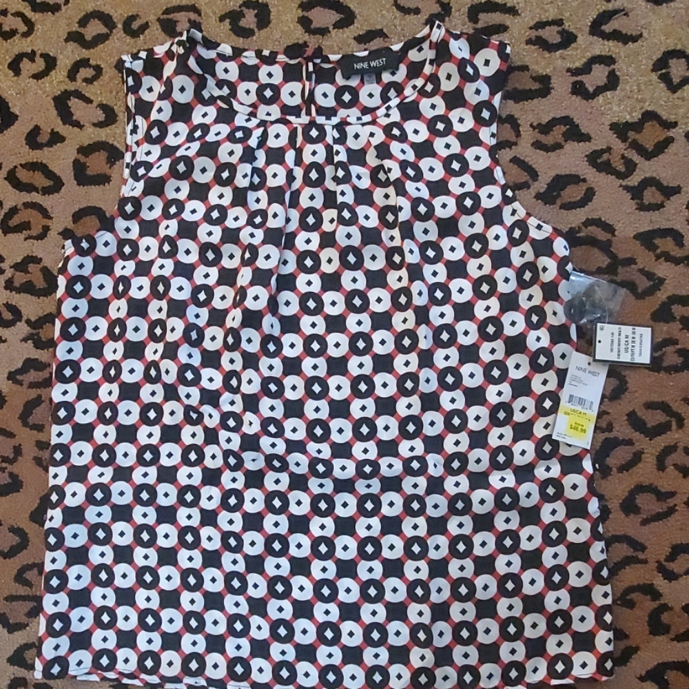 Sleeveless Blouse